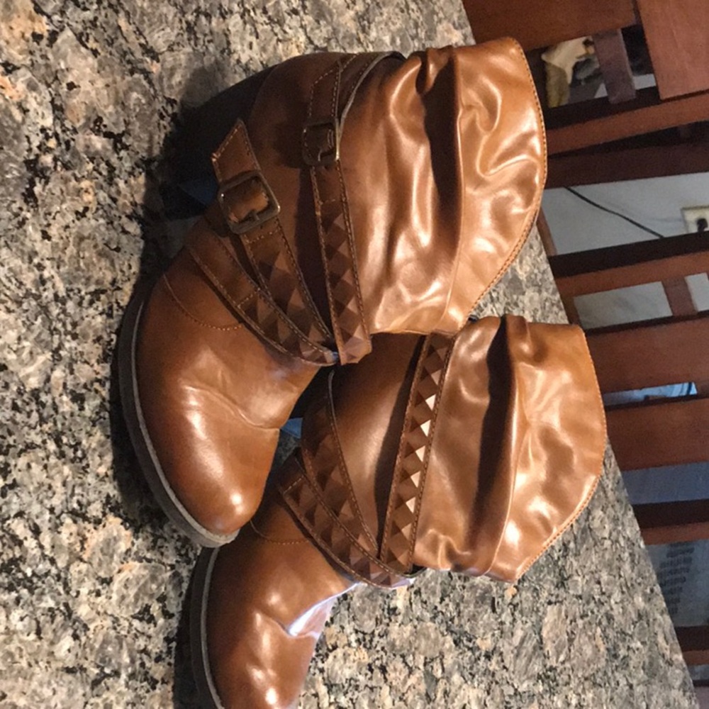 Ankle boots